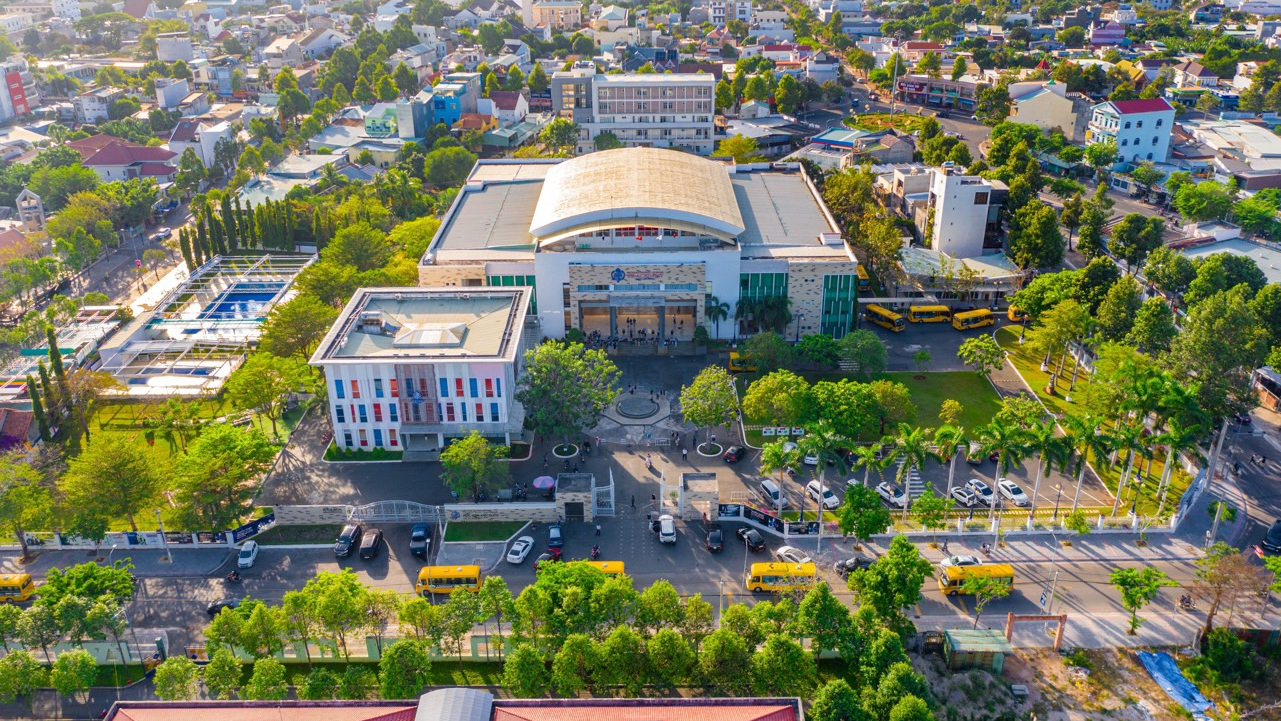 hệ thống trường học và bệnh viện tiện ích nội khu global city