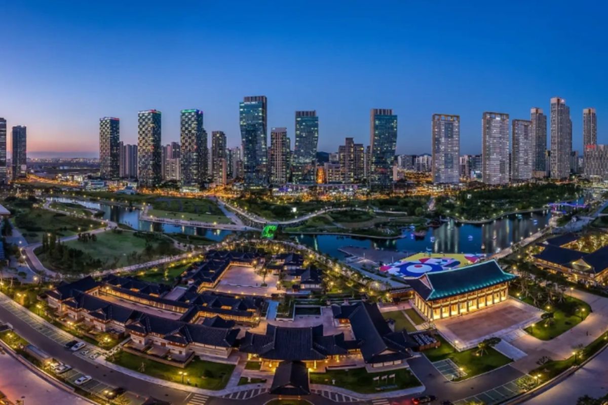 Đầu tư vào biệt thự đơn lập Vinhomes Hóc Môn đang trở thành xu hướng dịch chuyển mạnh mẽ